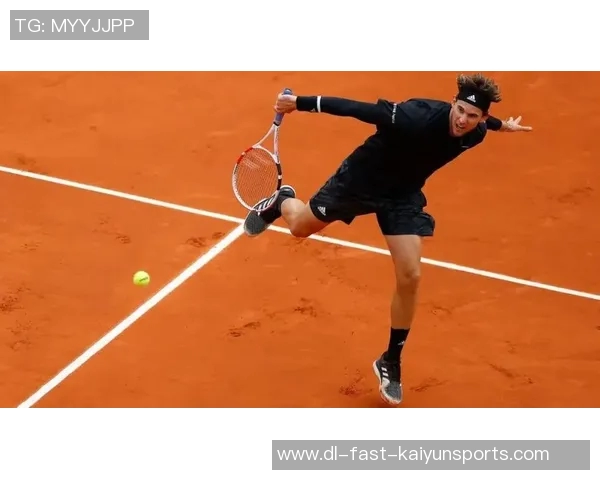 蒂姆与加斯顿的巅峰对决谁能在网球赛场上笑到最后